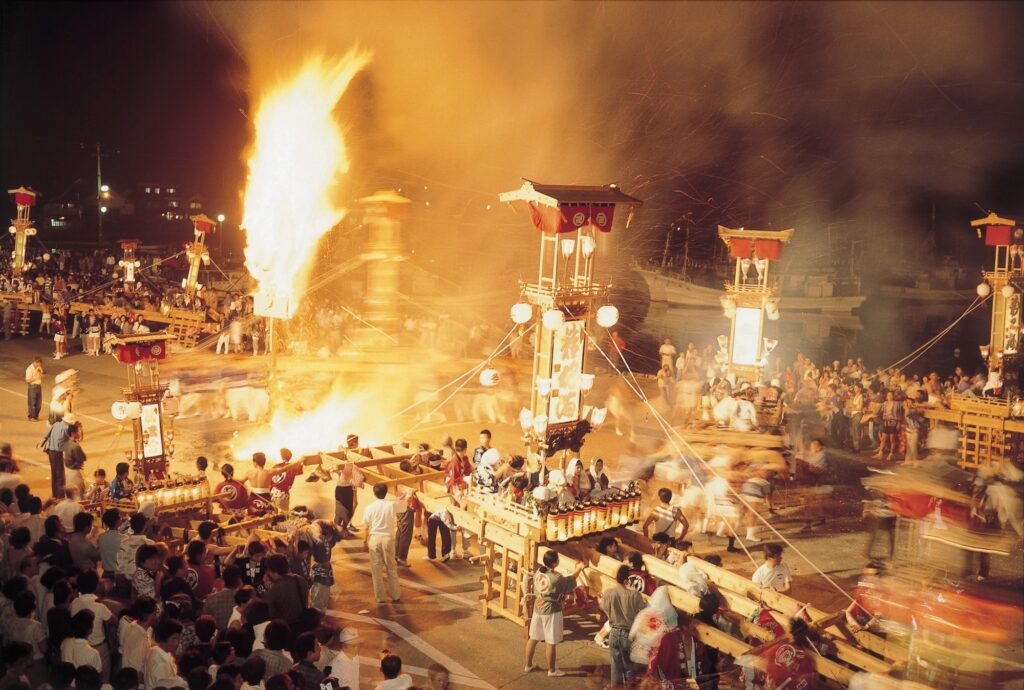 あばれ祭りの風景